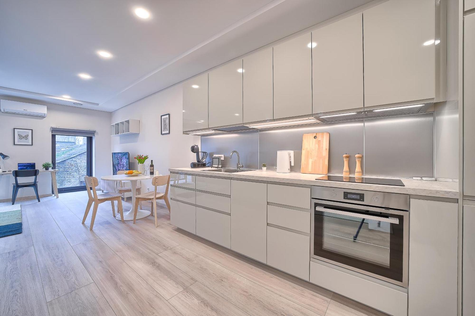 Business-Class Apartments 2 X Free Parking X Self Check In 24X7 VNO Dış mekan fotoğraf