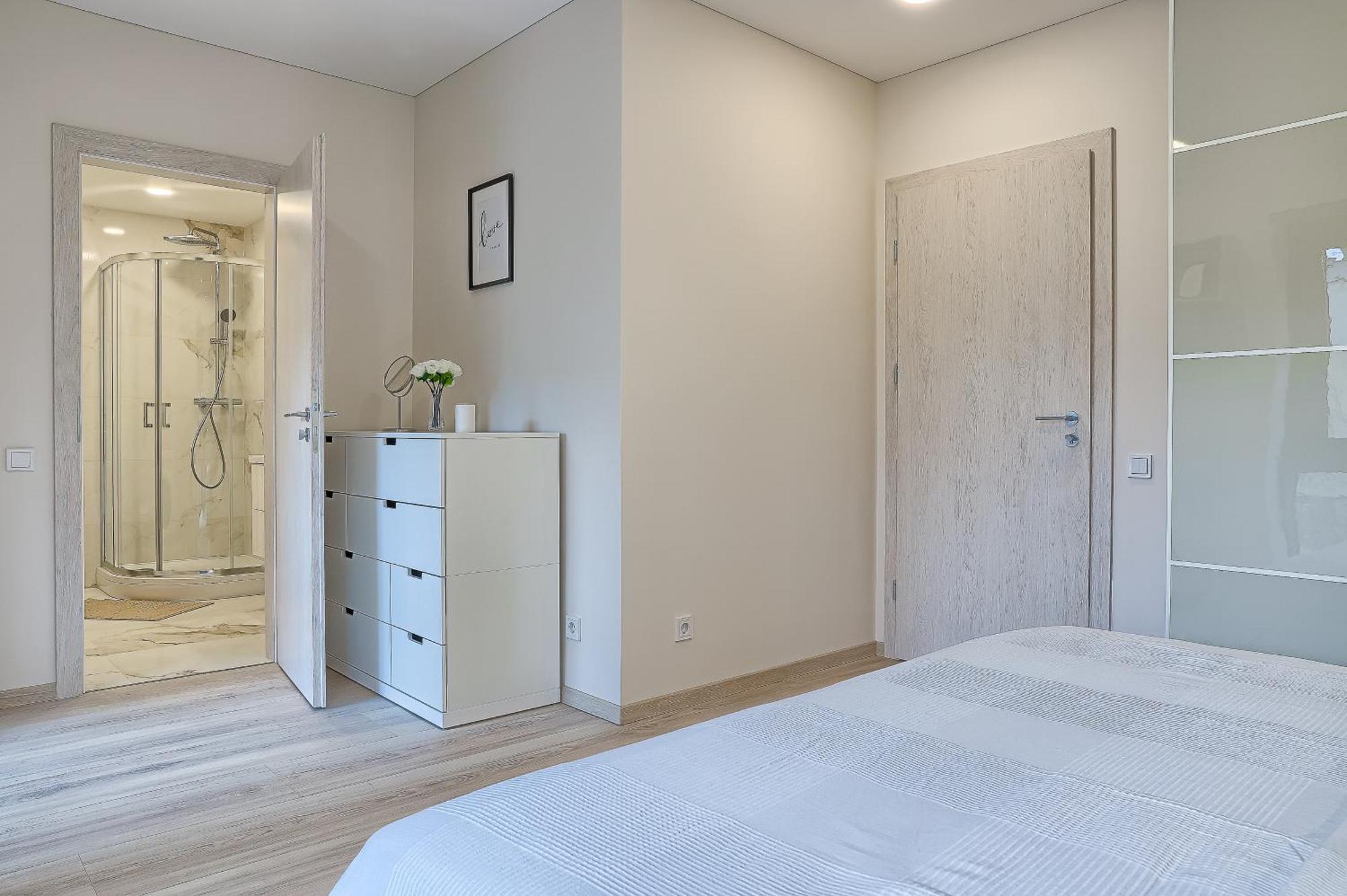 Business-Class Apartments 2 X Free Parking X Self Check In 24X7 VNO Dış mekan fotoğraf