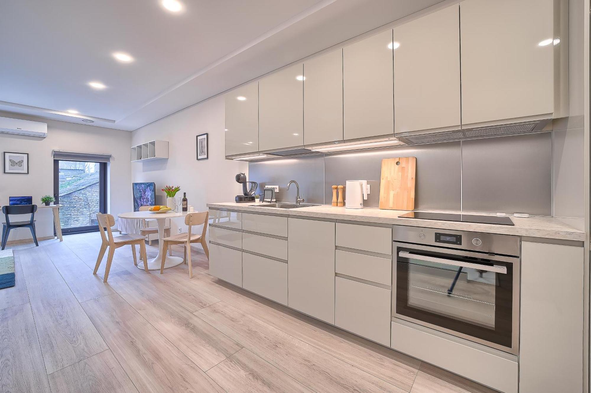 Business-Class Apartments 2 X Free Parking X Self Check In 24X7 VNO Dış mekan fotoğraf